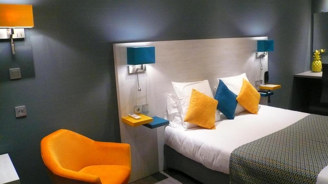 Hotel L'Europeen Тарб Екстер'єр фото